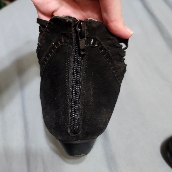 BOGO🌟 Ankle Boots - Picture 5 of 6